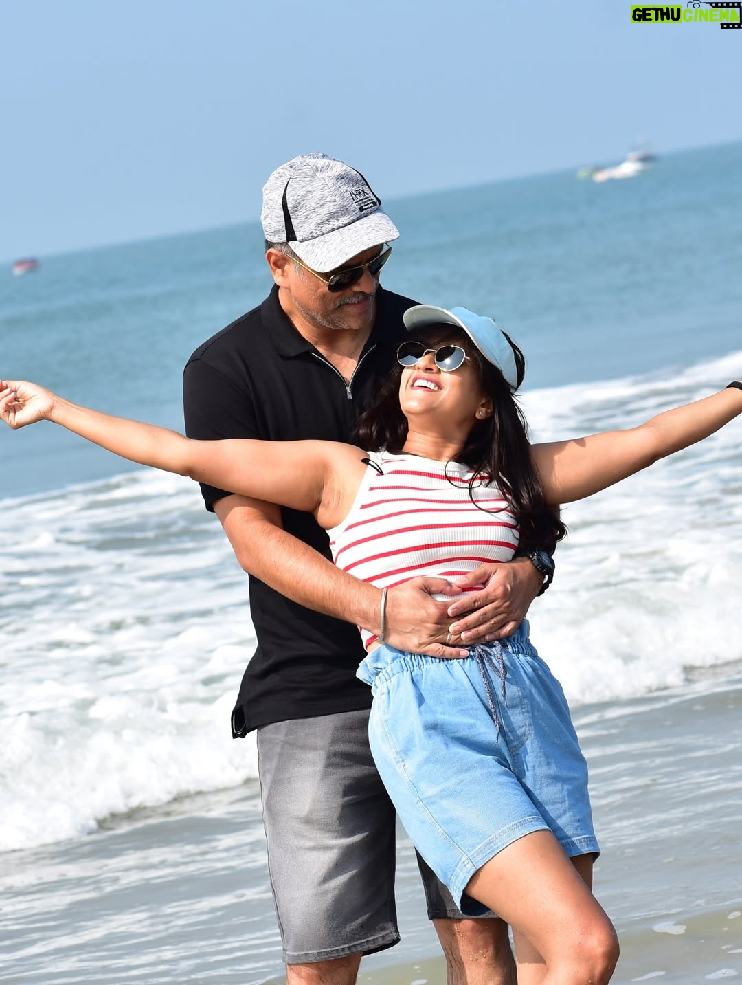 Tanuja Jt - 3.2K Likes - Beach and Us 🥰 

ಆಗಾಗ ಮಗಳನ್ನ ಬಿಟ್ಟು ಬರಬೇಕು ಅಲ್ವಾ 🥰

#goabeach