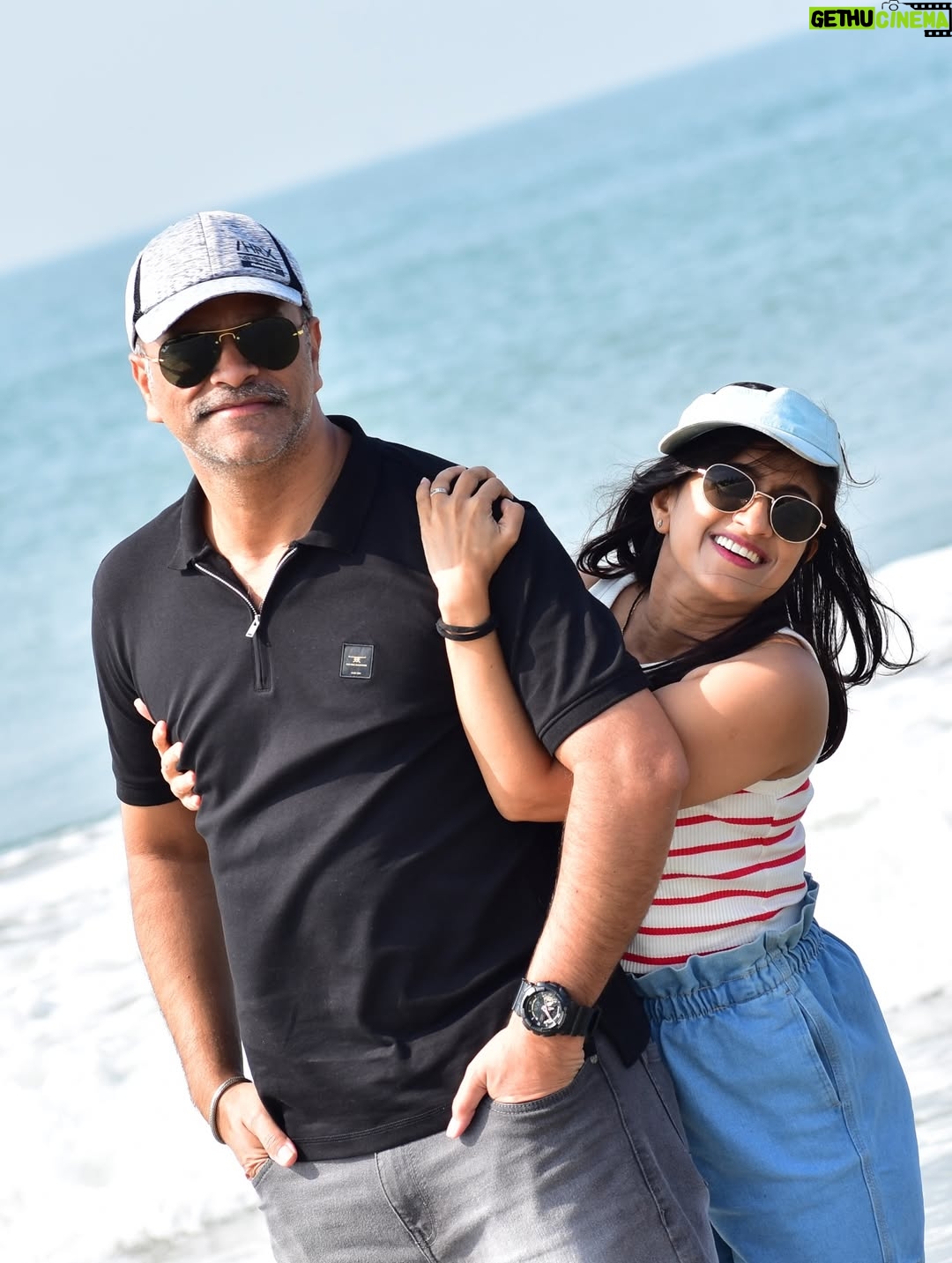 Tanuja Jt - 3.2K Likes - Beach and Us 🥰 

ಆಗಾಗ ಮಗಳನ್ನ ಬಿಟ್ಟು ಬರಬೇಕು ಅಲ್ವಾ 🥰

#goabeach