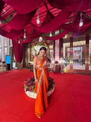 Tanvi Dogra Instagram - Draped in grace, glowing in my own shade ✨

Outfit by :- @gemfashionstudio 
@gemstudiorentalboutique 
Styling by :- @reiicha_tiwari