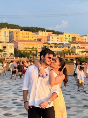 Tanya Rathi Instagram - Ending 2025 with lots and lots of memories!✨#lastpostof2025 #tanshi