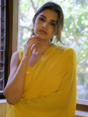 Tara Alisha Berry Instagram - 💛

*📷 @ramkotireddych