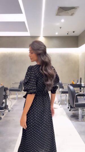 Tasha Shilla Instagram - Exactly what i needed✨✨✨ 😍😍😍
Thank you @glenhew & @kamisalon_bangsar 💖💖💖