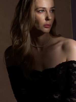 Tatiana Babenkova Instagram - Backstage drama queen   (второму образу придумайте название)

@pivenofficial