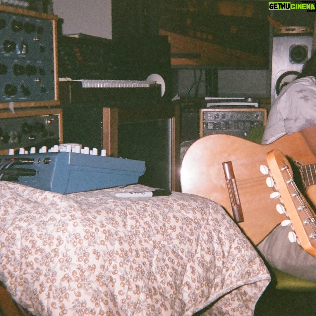 Teddy Geiger - 163 Likes - 