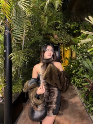 Teesha Sikri Instagram - furry baby🤎🖤