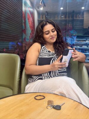 Thamizhvani Instagram - Not every calm face is quiet — some just know their worth✨

#vanivibes #calmenergy #cafemood #chennaivibes