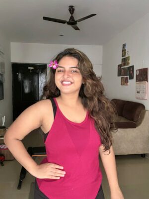 Thamizhvani Instagram - Smiling my way through the little moments 🌸✨ 
Positivity only zone 😄💖

#selfietime #HappyEnergy #goodvibes #hairdays