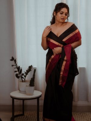 Thamizhvani Instagram - Wrapped in tradition, styled with fire 🔥

@nikitaverse 
@bridalartby_nikita 
@mugilan__subramanian 

#foryou #sareedraping #styling #fashionpost