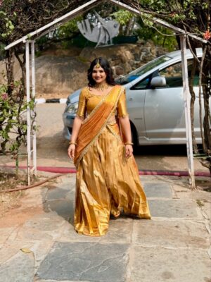 Thanviya Naik Instagram - In soft feminine Era🌸

#thanvibalraj 
#instagood 
#instagram 
#artist 
#kannadathi