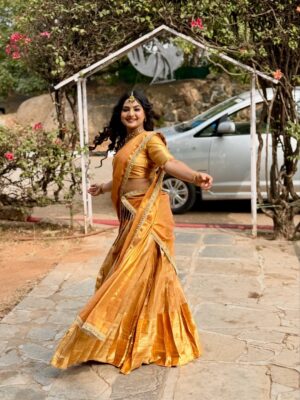 Thanviya Naik Instagram - In soft feminine Era🌸

#thanvibalraj 
#instagood 
#instagram 
#artist 
#kannadathi