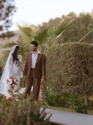 Tharaa Goubail Instagram - Happy anniversary to our Egyptian wedding my better half 🤍🤍🤍 cheers to another year, this time with our little daughter in our lives 🩷