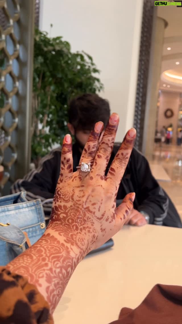 The Rebel Kitten - 2K Likes - •• Finally Guysss Dekhona 🤪😂
.
.
ALHUMDULILLAH 🤍🤲🏻💫
.
.
Husband @afridd__ 🌹