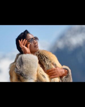 Tiwa Savage Instagram - For motivational purposes only

Fur @danielsleather 
Hair @elevate399 
Styled @thestylecharter 
Make Up @tiwasavage 😝