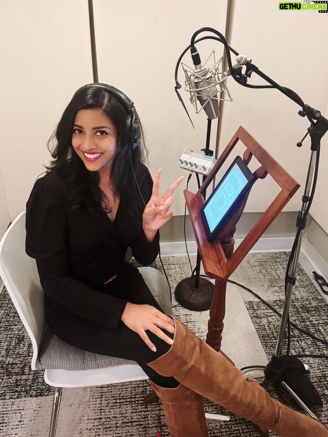 Tiya Sircar - 1.8K Likes - YEAR IN REVIEW: where do I even begin?! The last 365 have been a DOOZY, y’all. For most of us, I’d venture to say. In the last year, we’ve collectively been witness to blatant corruption, shocking injustice, mind-bending incompetence, pain & suffering at home and around the world, and so much enmity & division. And yet, there’s also been an abundance of beauty, resilience, and collective compassion which has been a salve to my troubled heart. We’ve come together in protest and in support of one another and— news to no one, I’m sure— we’ll have to continue to organize and lift each other up in the year(s) to come. But I believe in us! 

Personally, this has been a year of new beginnings. One major one in particular—IYKYK AND HOT DAMN, HALLELUJAH FOR THAT! 🏡🙌🏽 I started the year exploring incredible parts of India I’d never visited before. I worked (and I thank my lucky stars for that! I know how fortunate I am to be able to say that considering the state of my industry at the moment). My sweet pup had a pretty major surgery which I’m happy to report was successful and she’s back to her spunky self, minus a few hops & limps here and there. I traveled to the Philippines with my besties and a TIIIIME was had! I protested. I protested some more. I called my legislators. And tried to do my civic duty to the best of my ability. I got to meet some of you fine folks at conventions (I promise to try and do some more in the coming year!). I witnessed friends’ nuptials and celebrated milestone birthdays. I spent time with my folks   my favs back home in Austin, TX. I went on an incredible retreat in Tuscany and returned to Florence— one of my favorite places on Earth— after far too many years away. I ate incredible meals, saw beautiful sights, laughed deep, hearty belly laughs, probably cried a few times cuz hey, sometimes ya gotta let that shit OUT, and I lived & loved hard. 

Thanks for coming along for the ride! Wherever you are in the world, I’m sending you much love & big hugs and wishing you a prosperous and joyous 2026. There’s much work to be done but we can do it, and get through this, together. 💖✌🏽