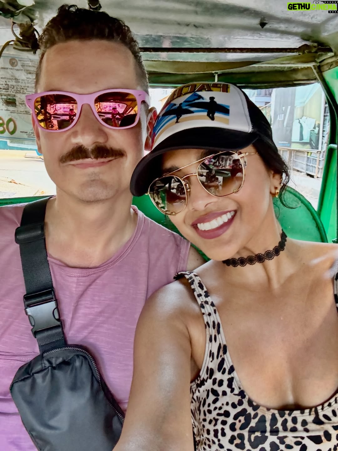 Tiya Sircar - 1.8K Likes - YEAR IN REVIEW: where do I even begin?! The last 365 have been a DOOZY, y’all. For most of us, I’d venture to say. In the last year, we’ve collectively been witness to blatant corruption, shocking injustice, mind-bending incompetence, pain & suffering at home and around the world, and so much enmity & division. And yet, there’s also been an abundance of beauty, resilience, and collective compassion which has been a salve to my troubled heart. We’ve come together in protest and in support of one another and— news to no one, I’m sure— we’ll have to continue to organize and lift each other up in the year(s) to come. But I believe in us! 

Personally, this has been a year of new beginnings. One major one in particular—IYKYK AND HOT DAMN, HALLELUJAH FOR THAT! 🏡🙌🏽 I started the year exploring incredible parts of India I’d never visited before. I worked (and I thank my lucky stars for that! I know how fortunate I am to be able to say that considering the state of my industry at the moment). My sweet pup had a pretty major surgery which I’m happy to report was successful and she’s back to her spunky self, minus a few hops & limps here and there. I traveled to the Philippines with my besties and a TIIIIME was had! I protested. I protested some more. I called my legislators. And tried to do my civic duty to the best of my ability. I got to meet some of you fine folks at conventions (I promise to try and do some more in the coming year!). I witnessed friends’ nuptials and celebrated milestone birthdays. I spent time with my folks   my favs back home in Austin, TX. I went on an incredible retreat in Tuscany and returned to Florence— one of my favorite places on Earth— after far too many years away. I ate incredible meals, saw beautiful sights, laughed deep, hearty belly laughs, probably cried a few times cuz hey, sometimes ya gotta let that shit OUT, and I lived & loved hard. 

Thanks for coming along for the ride! Wherever you are in the world, I’m sending you much love & big hugs and wishing you a prosperous and joyous 2026. There’s much work to be done but we can do it, and get through this, together. 💖✌🏽
