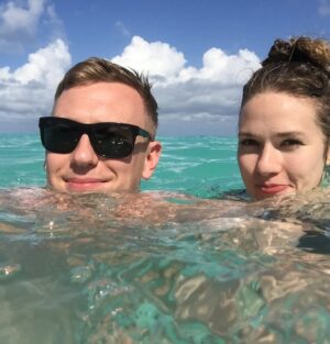 Tori Anderson Instagram - A life having you by my side is the greatest gift. 

Happy birthday my love, I am the luckiest.