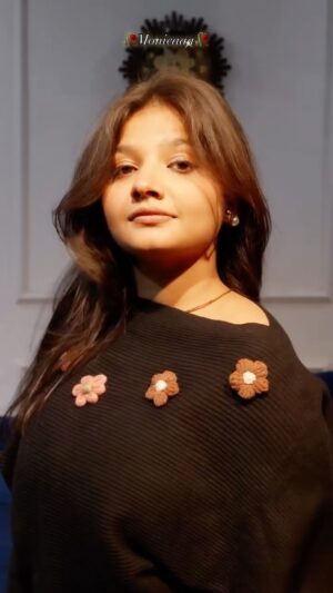 Trapti Gupta Instagram - Monicaaaaaaaaaa…🥀

#transition#trendingaudio❤️ #trend #showoffff#kotty#cute#fashion#reelitfeelit