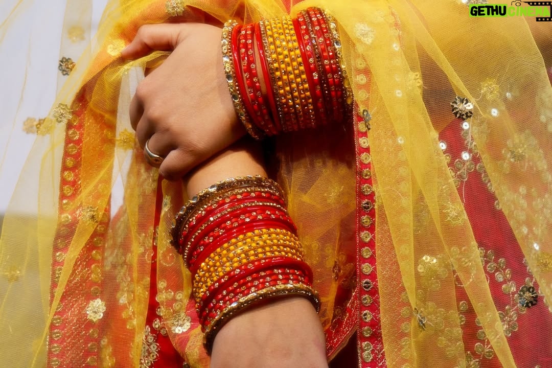 Trapti Gupta - 37.5K Likes - Suhani ab ye sangat ho gyi h..😌💕