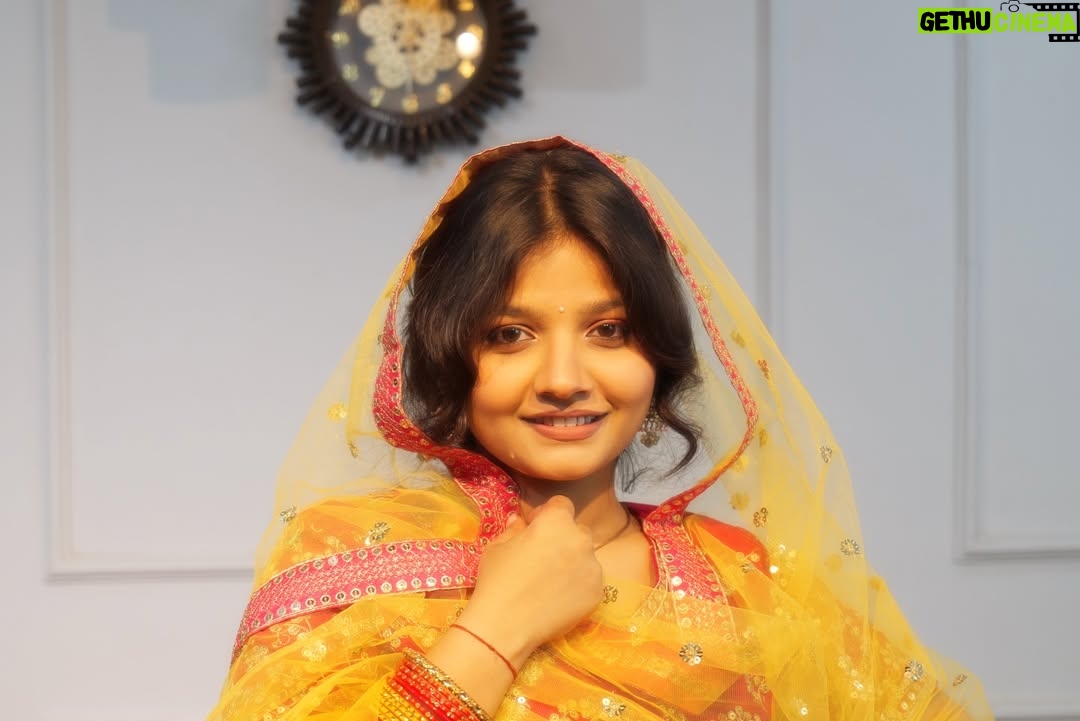 Trapti Gupta - 37.5K Likes - Suhani ab ye sangat ho gyi h..😌💕