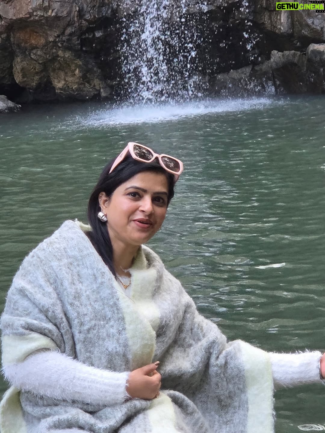 Twinkle Mishra - 1K Likes - 