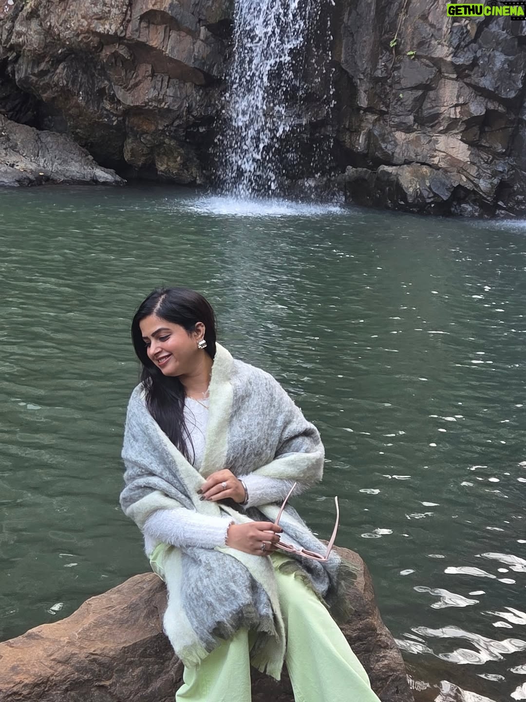 Twinkle Mishra - 1K Likes - 