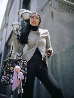Ummi Nazeera Instagram - Lovefool me, GM.
#gentlemonsterpocketcollection
#gentlemonsterxbratz @gentlemonster @bratz