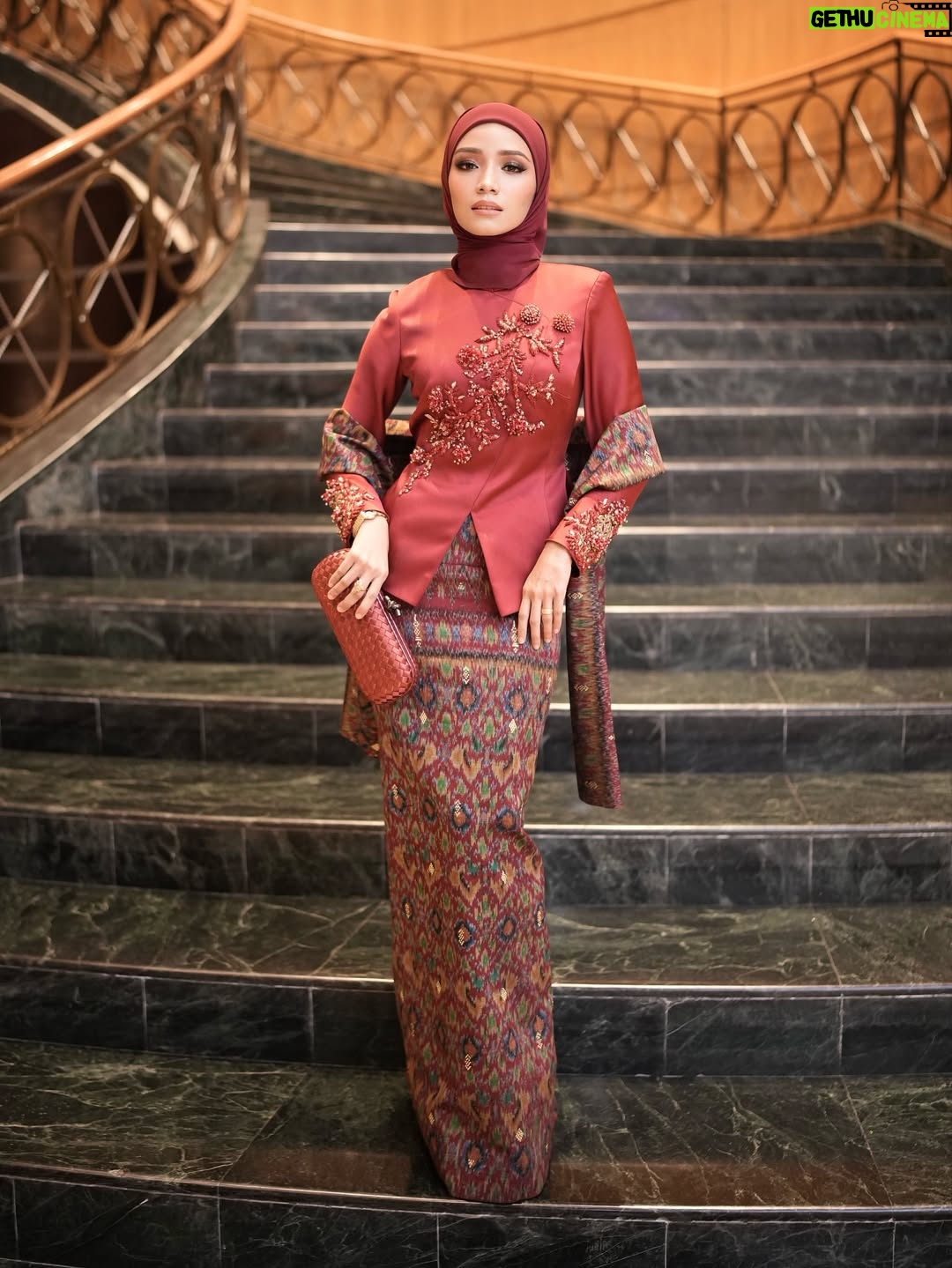Ummi Nazeera - 18.5K Likes - Malam ini untuk mama

@maziahmusa