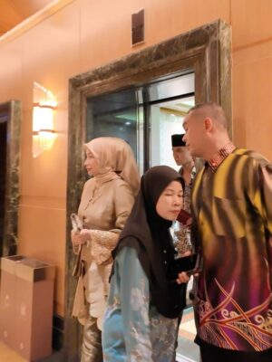 Ummi Nazeera Instagram - Malam ini untuk mama
@maziahmusa