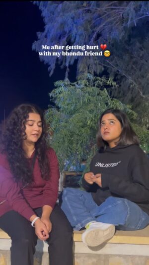 Uroosa Khan Instagram - Hathori me & bhondu 🥲

[ funny comedy reel insta viral trend ]

#instareel #trending #reelitfeelit #viralreel #fyp