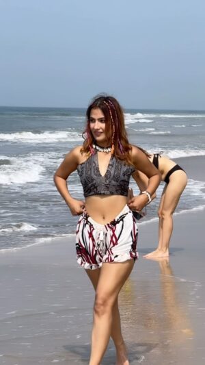 Vaishali Chaudhary Khutail Instagram - 🌹
#reels #reelitfeelit #reelsinstagram #reelkarofeelkaro