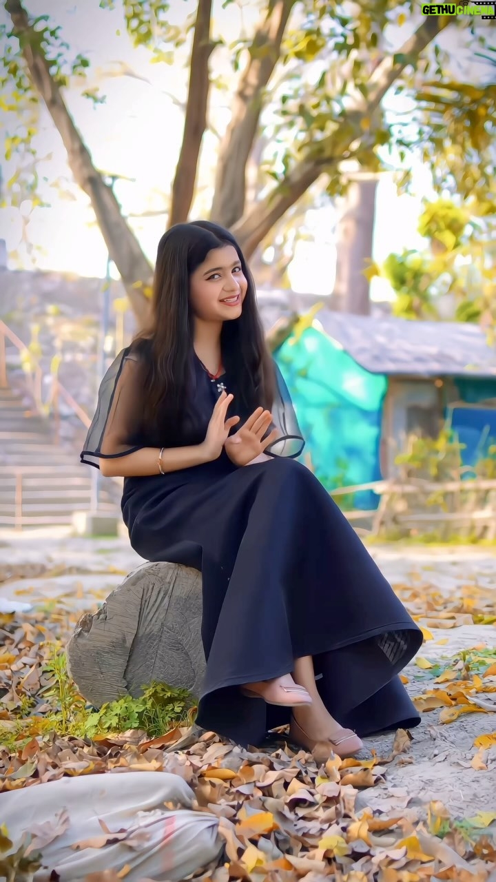 Vaishnavi Seth - 173.5K Likes - Sath tere 🙈❤️🌍
.
#reels #reelsinstagram