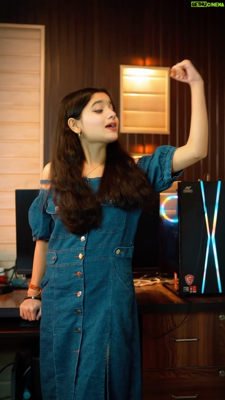 Vaishnavi Seth - 190.3K Likes - Pistol rakhe😎😗🫵🏻🧿
.
#reels #reelsinstagram #reelsitfeelsit