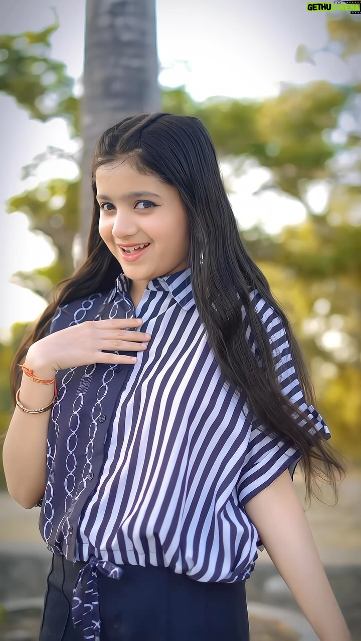 Vaishnavi Seth - 152.9K Likes - Mera attitude bawali 😤😤

#reelsinstagram #reelitfeelit
