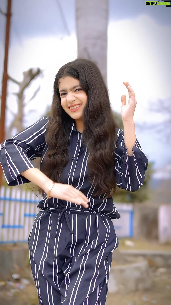 Vaishnavi Seth - 336.5K Likes - Gaane baaje😩🙈
.
#reels #reelsinstagram