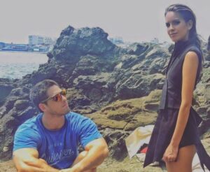 Valeria Piazza Instagram - Al parecer el 2026 está trayendo el 2016 de vuelta. Un gran año para mí 💘 así que me uno al trend con estas fotos que cumplen 10 años 🫶🏻🥹 fueron los recuerdos más lindos, sin duda fue un año en el que mi vida cambió ! #nostalgia #2016