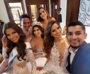 Valeria Piazza Instagram - Al parecer el 2026 está trayendo el 2016 de vuelta. Un gran año para mí 💘 así que me uno al trend con estas fotos que cumplen 10 años 🫶🏻🥹 fueron los recuerdos más lindos, sin duda fue un año en el que mi vida cambió ! #nostalgia #2016