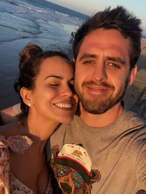 Valeria Piazza Instagram - y para el 2026 seguir avanzando junto a mi compañera de vida, junto al alma que la mía necesita.
•
Que voy a andar pidiendo deseos si hace 16 años ya la vida me cruzo con mucho más de lo que podría soñar.