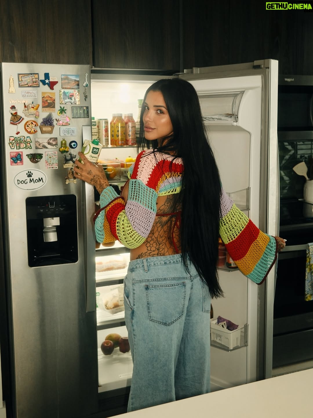 Valerie Bragg - 11.7K Likes - Call me crazy, I think I’m what you’re looking for @fashionnova @novamen