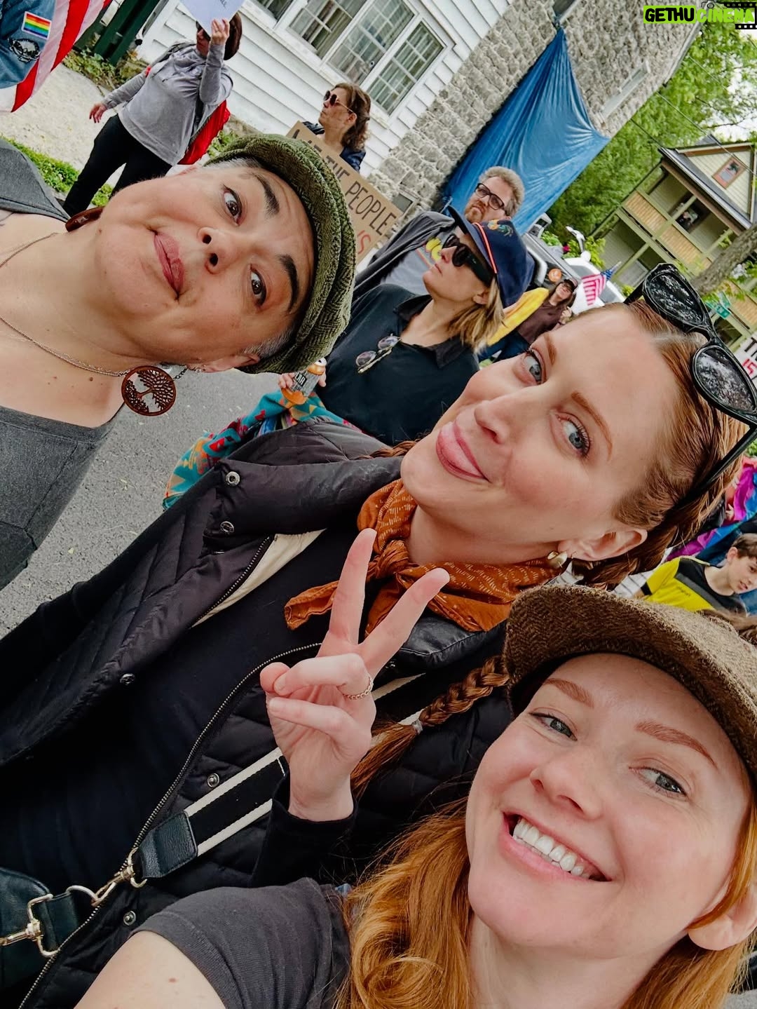 Valorie Curry - 12.3K Likes - This is what democracy looks like
#nokings