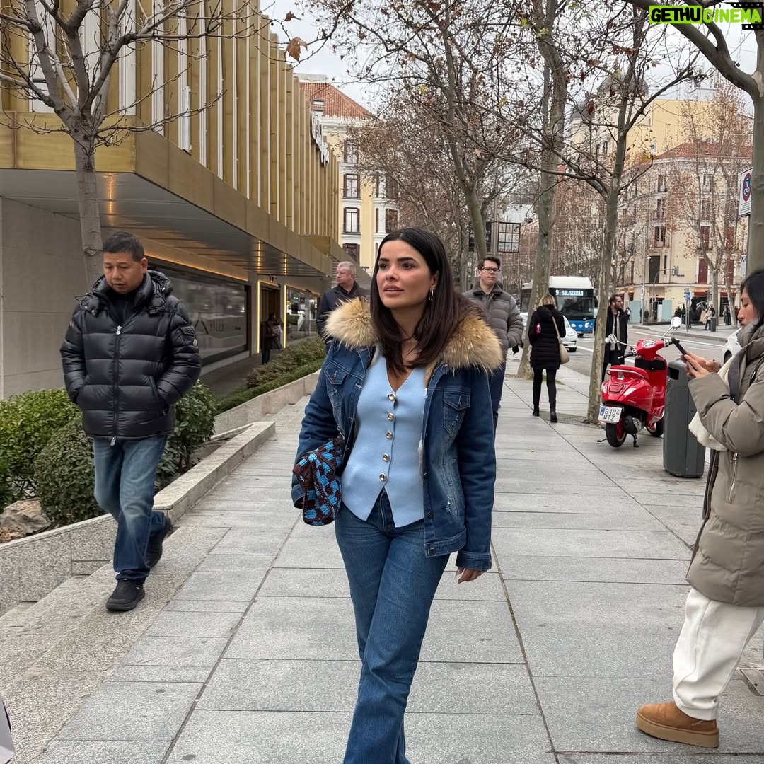 Vanessa Giácomo - 3 Likes - Ahhh, ¡cómo amo Madrid! 🫶🏼