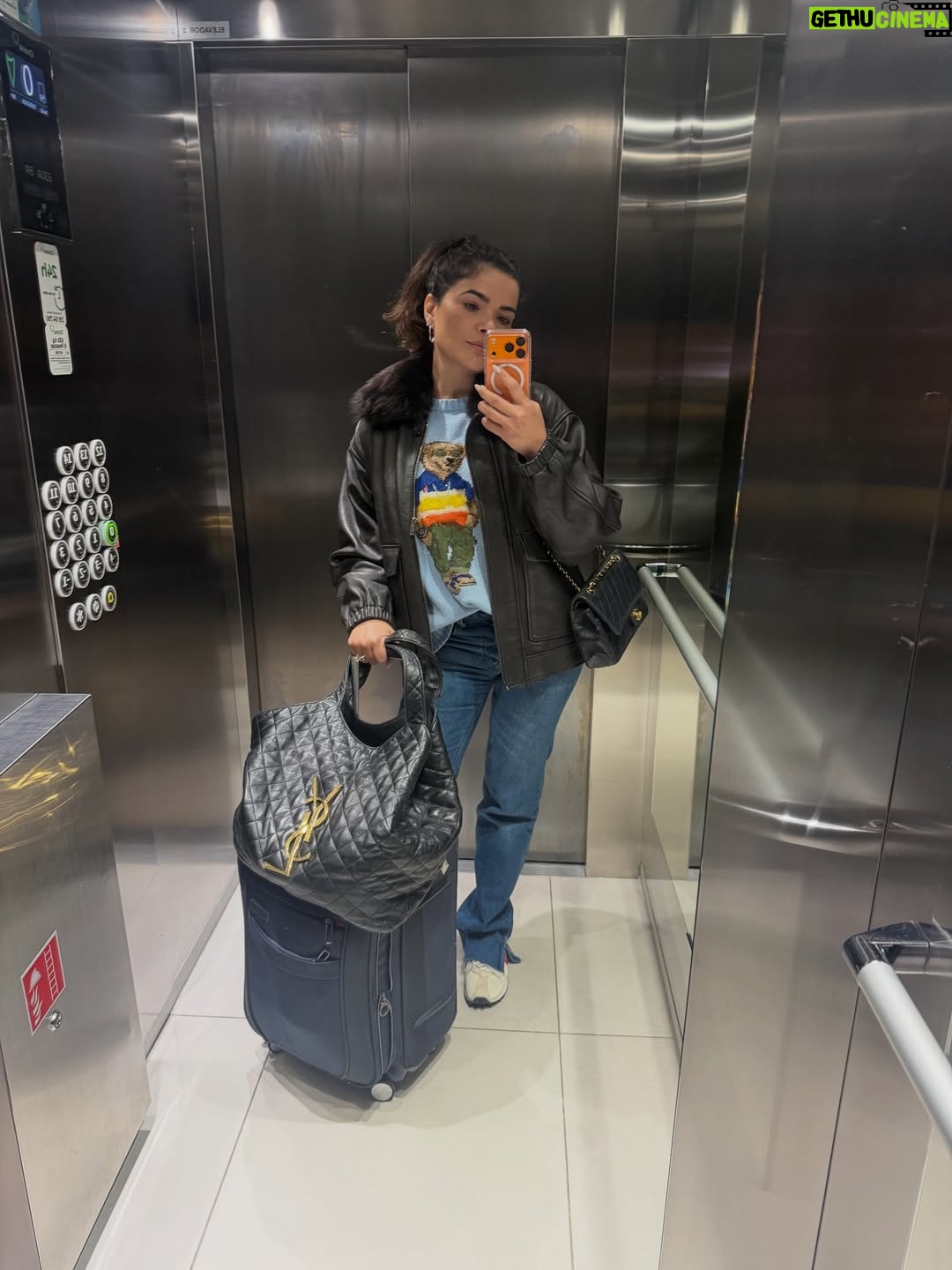 Vanessa Giácomo - 3 Likes - Hola Madrid 🇪🇸