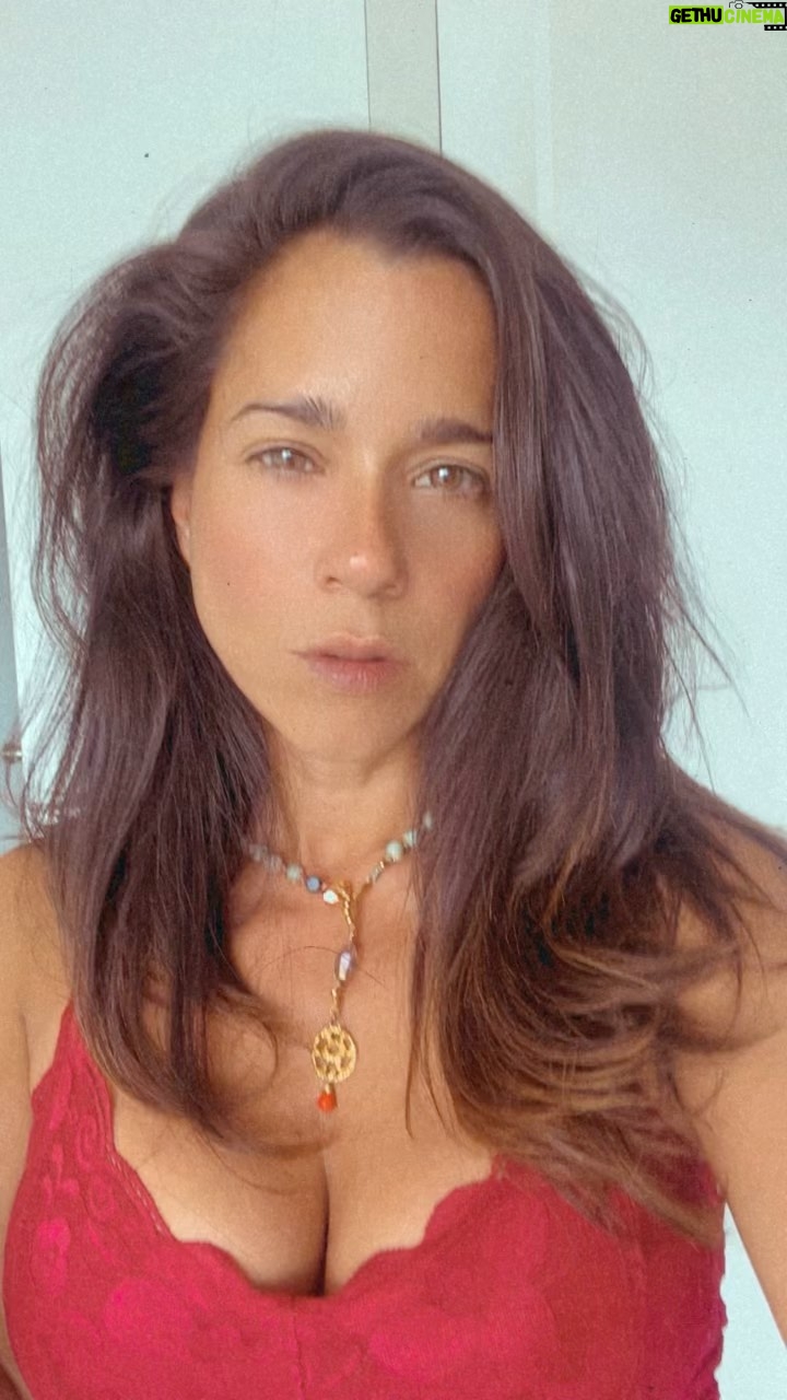 Vanessa Terkes - 15.5K Likes - Un poco de comedia antes del partido 🇵🇪