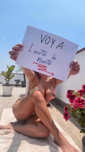 Vanessa Terkes Instagram - Adivina adivinador 🪄🐇