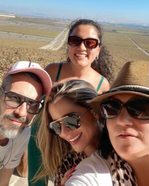 Vanessa Terkes Instagram - Gracias por tanto Ica 💚💜 La pasamos súper increíble… a 4 horas de Lima es una destino imperdible!!! A qué lugar me recomiendas viajar? Sugerencias 🙏
