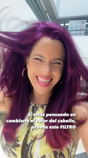Vanessa Terkes Instagram - Si estás pensando en cambiarte el color de cabello tienes que probar este filtro 🙌 cual te gusto más?