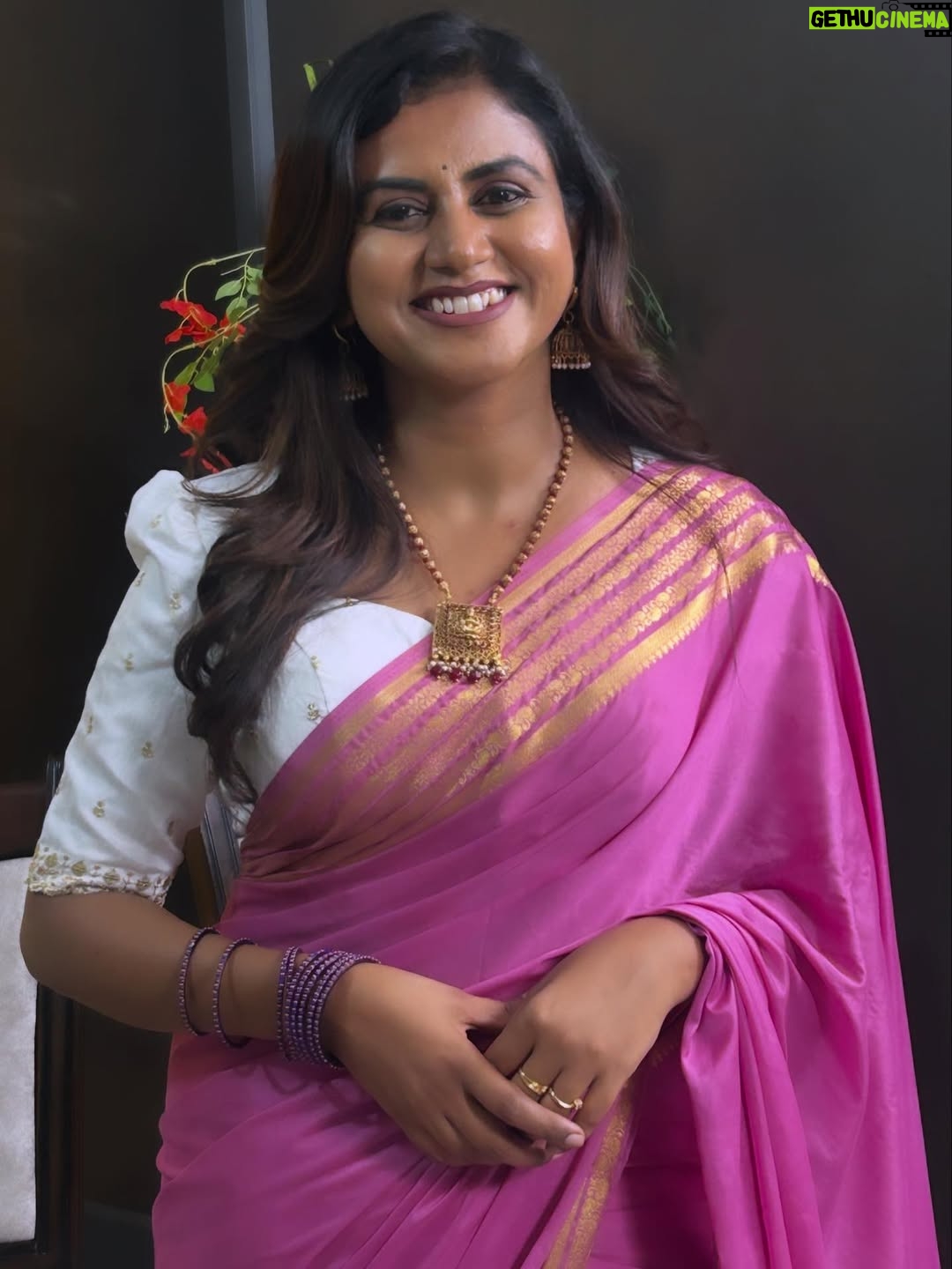 Vani YM - 3.7K Likes - A smile that warms the heart 💓