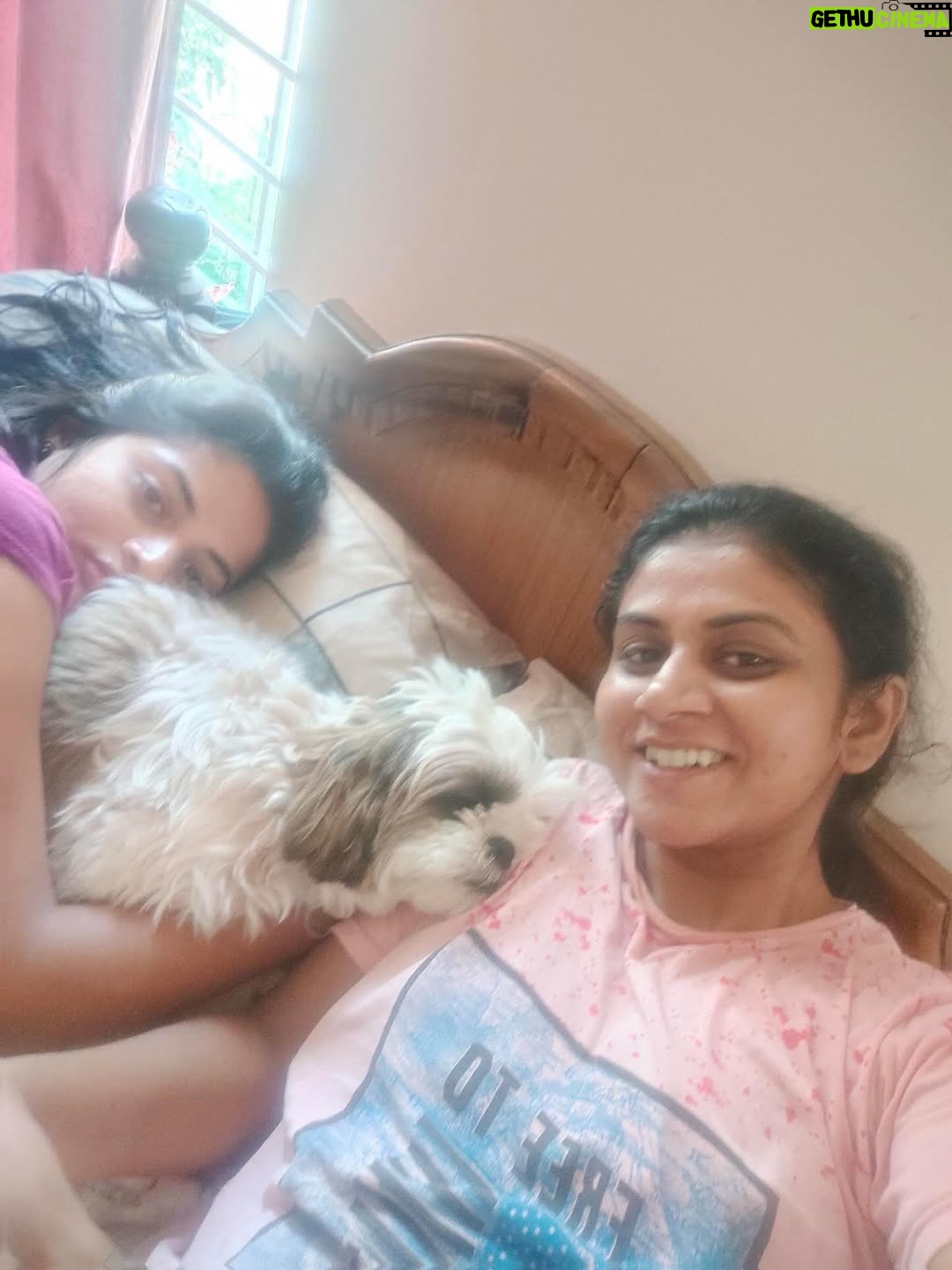 Vani YM - 4.7K Likes - ಮಕ್ಕಳಾಗಿ ಇದ್ದಾಗಿನಿಂದ ನಿಂಗೊಂದು ಮಗು ಅಗೋವರ್ಗು ಅದೇ ಹಾರಾಟ, ಅದೇ ಕಿರ್ಚಾಟ, ಅದೇ ಹೊಡೆದಾಟ but still I’ll give you first preference Because you born in the last month ಮಜ್ಜಾ ಮಾಡು 😬😬🤡💩☠️👺🤠👹👻. HBD kannavva makalavva 💀