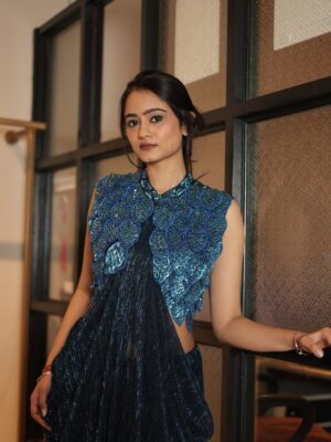 Vanya Bahl Instagram - Top wedding outfits this season from @designersvaultt_ 🌹
