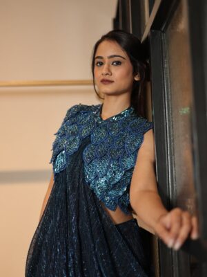 Vanya Bahl Instagram - Top wedding outfits this season from @designersvaultt_ 🌹