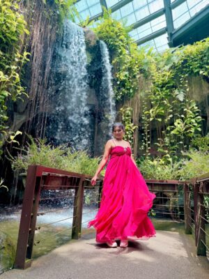 Varsha Kaveri Instagram - Always try to fly alone 🦋🌹🧿

#varshakaveri